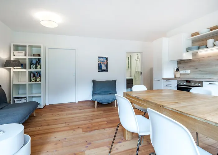 Grenzberg, - Rooftop *